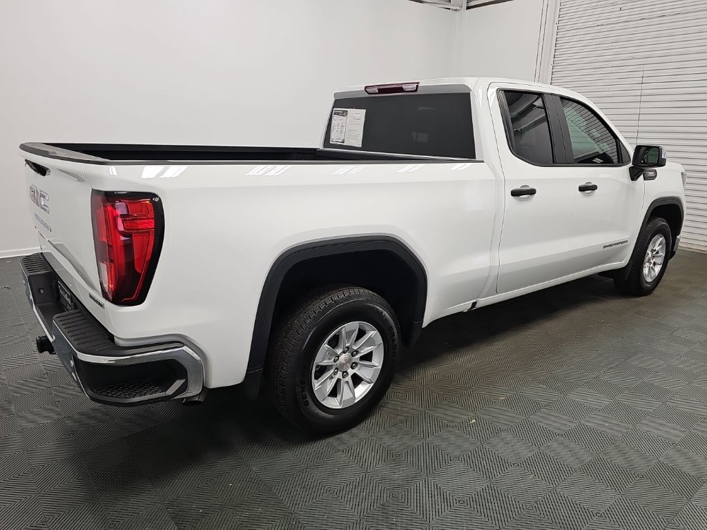 Certified 2025 GMC Sierra 1500 Pro w/ Pro Value Package RWD image 9