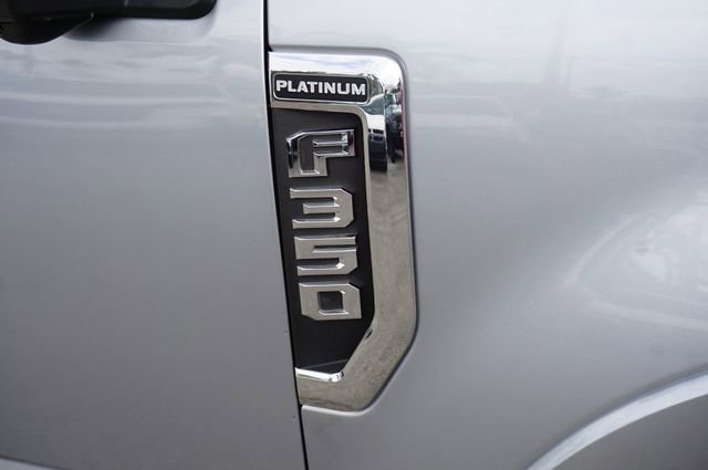 Certified 2022 Ford F350 Platinum w/ Tremor Off-Road Package AWD/4WD image 40