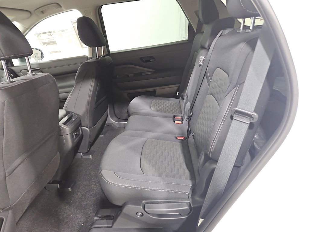 New 2026 Nissan Pathfinder SV image 24