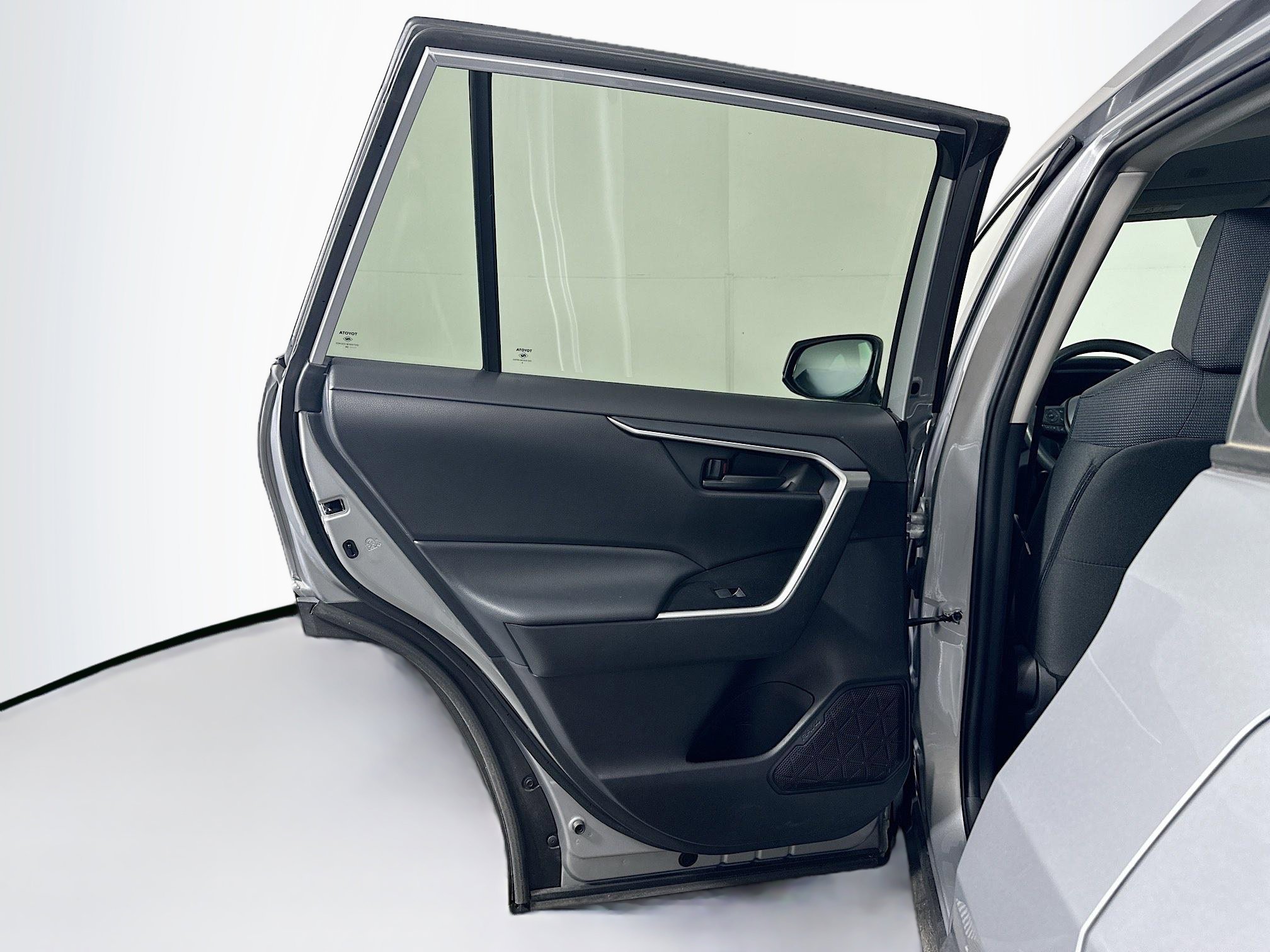 Used 2024 Toyota RAV4 LE image 25