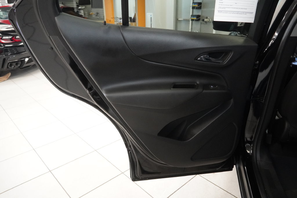 Used 2022 Chevrolet Equinox LT FWD image 22