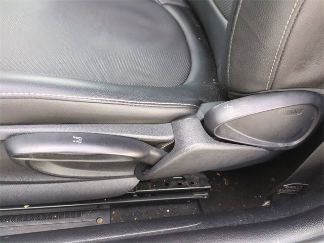 Used 2014 MINI Cooper 2-Door Hardtop image 21