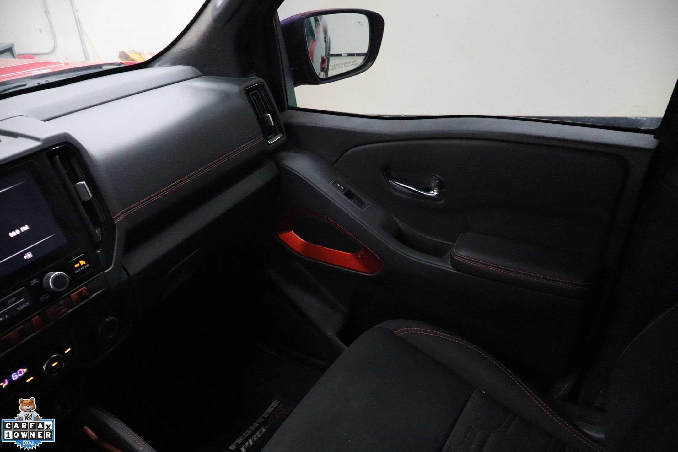 Used 2025 Nissan Frontier PRO-4X w/ Pro Convenience Package image 24