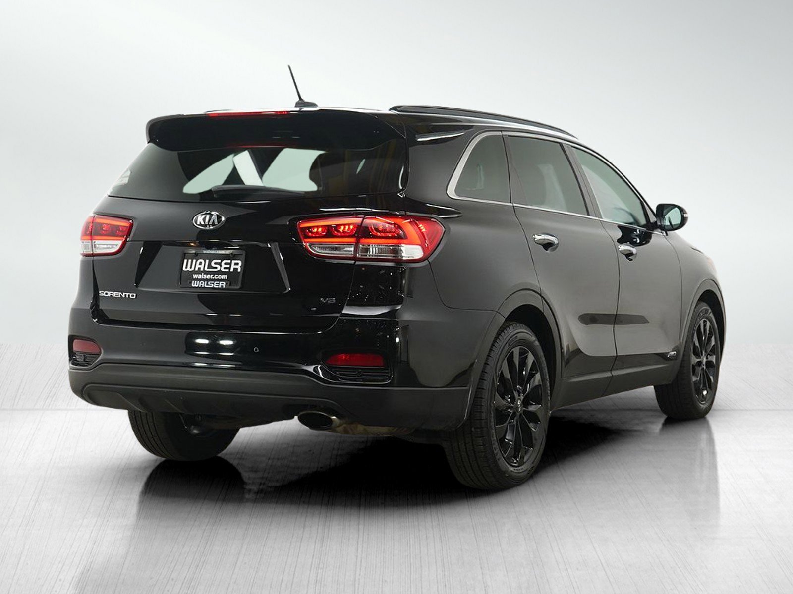Used 2019 Kia Sorento S image 6