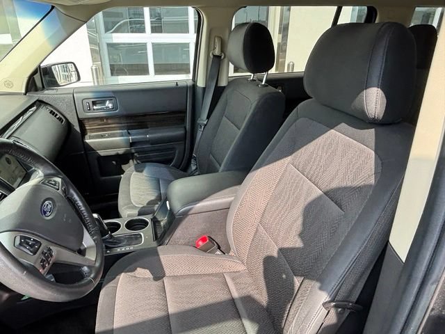 Used 2018 Ford Flex SEL w/ Class III Trailer Tow Package AWD/4WD image 8