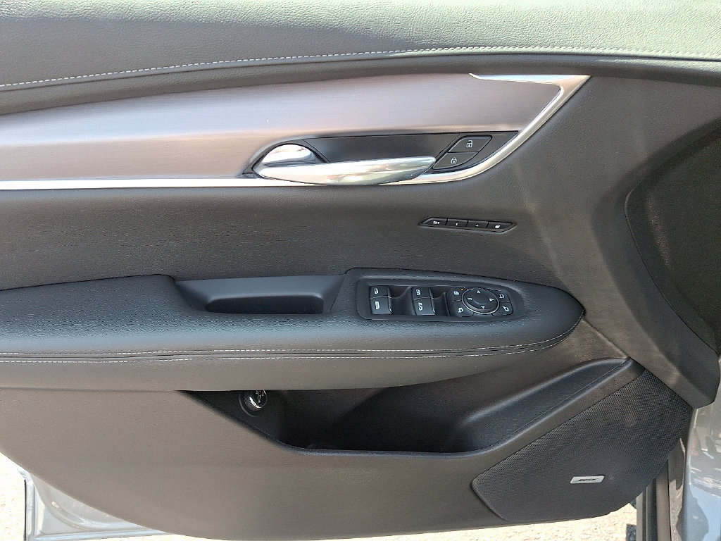 Certified 2024 Cadillac XT6 Luxury w/ LPO, Floor Liner Package AWD/4WD image 14
