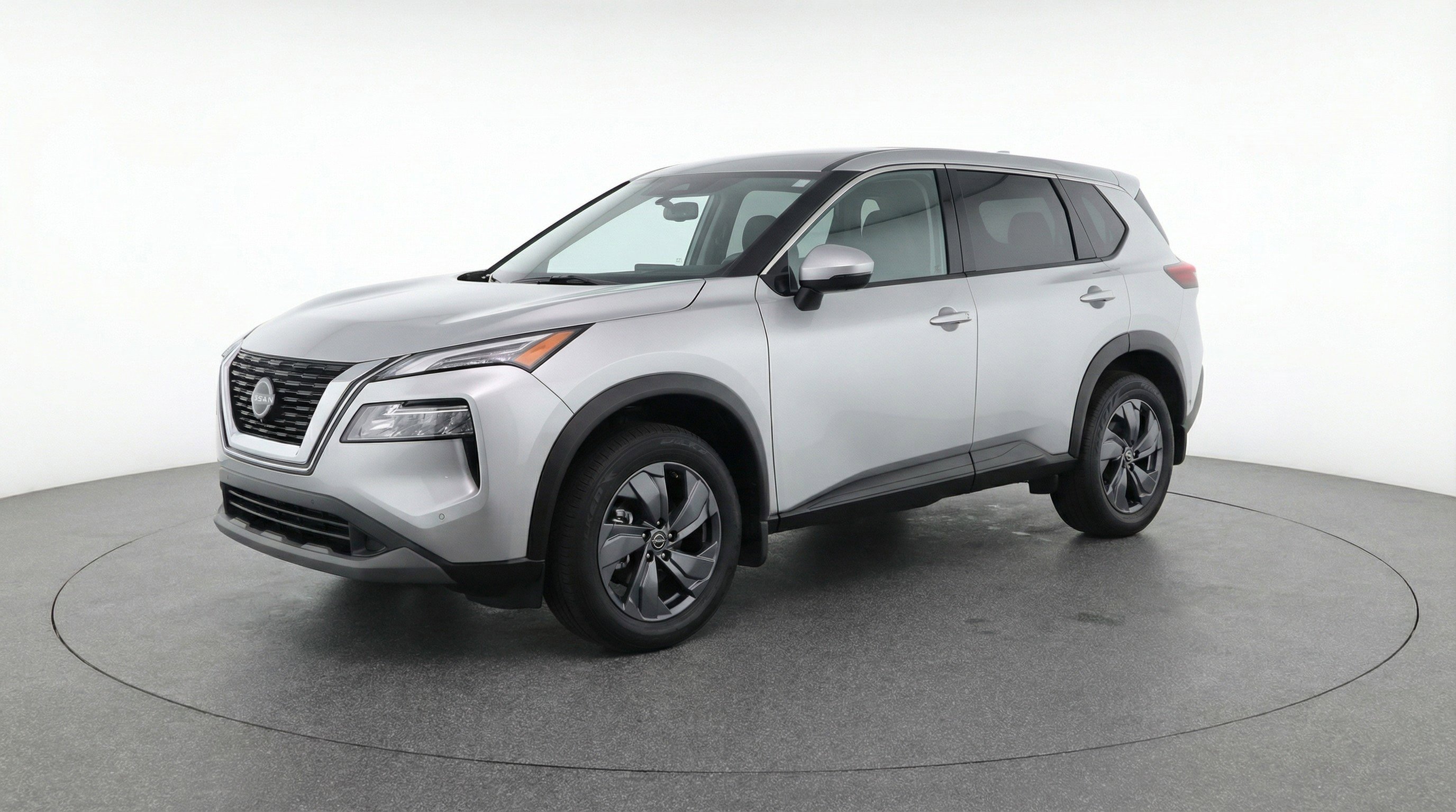 Used 2025 Nissan Rogue SV FWD image 3
