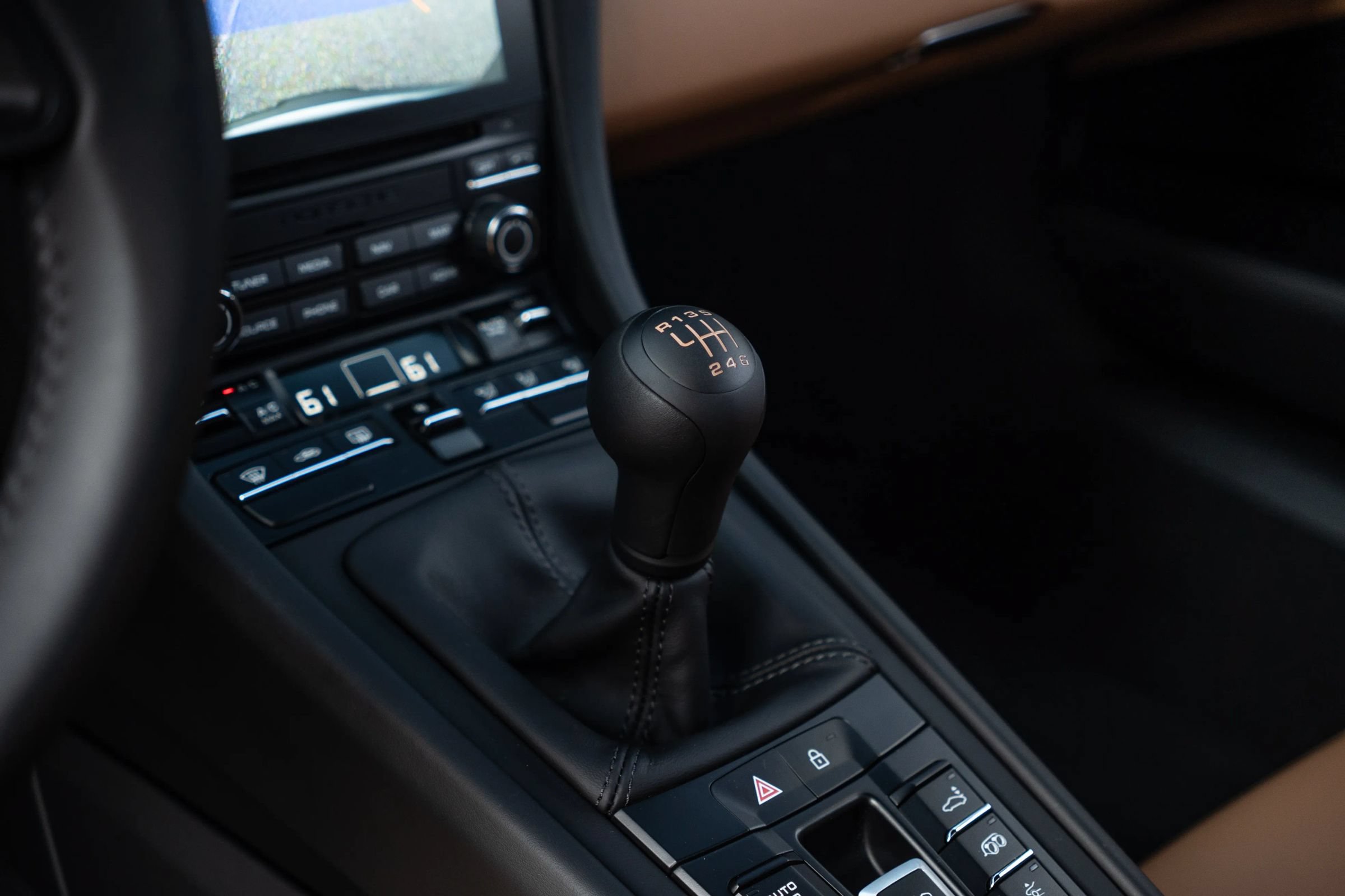 Used 2019 Porsche 911 Speedster RWD image 50