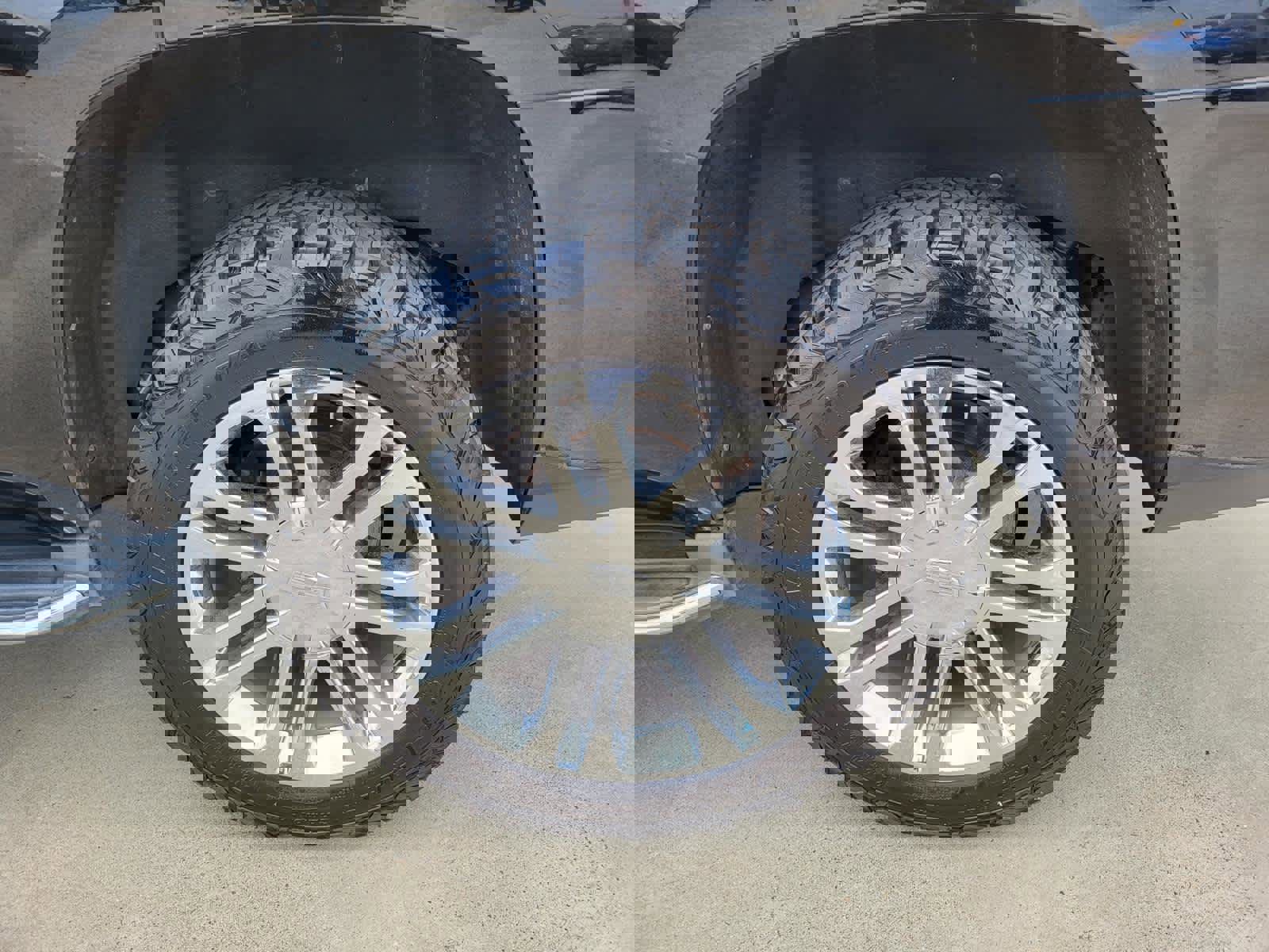 Used 2018 Cadillac Escalade 2WD image 27