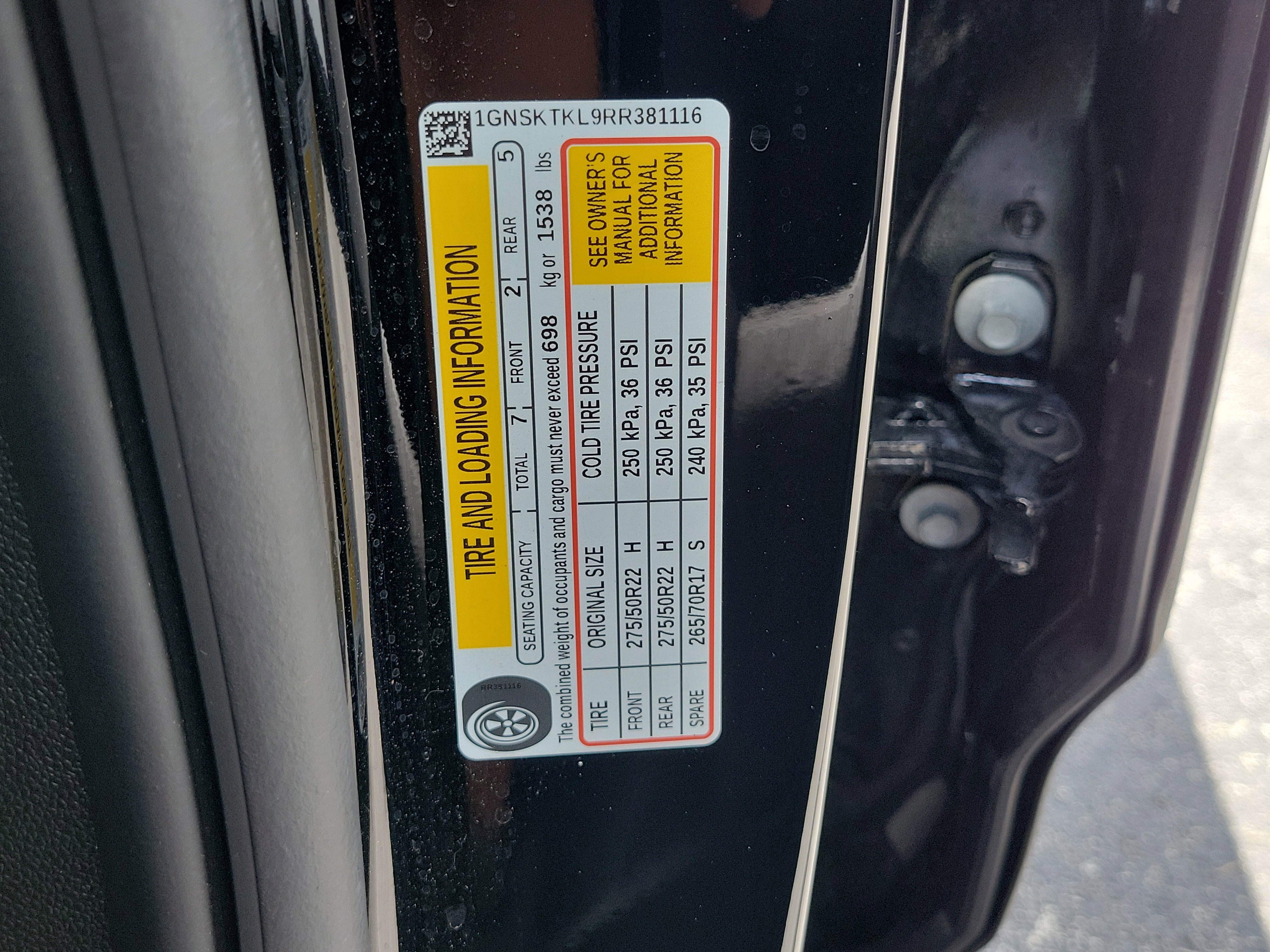 Used 2024 Chevrolet Tahoe High Country AWD/4WD image 32