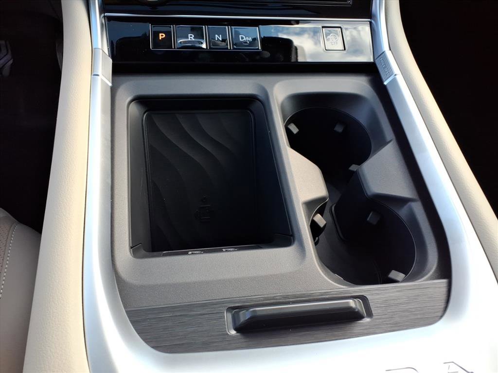 New 2026 Nissan Armada Platinum w/ Convenience Package image 13