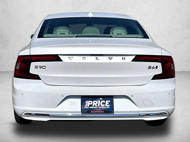 Used 2022 Volvo S90 B6 Inscription w/ Advanced Package AWD/4WD video 4