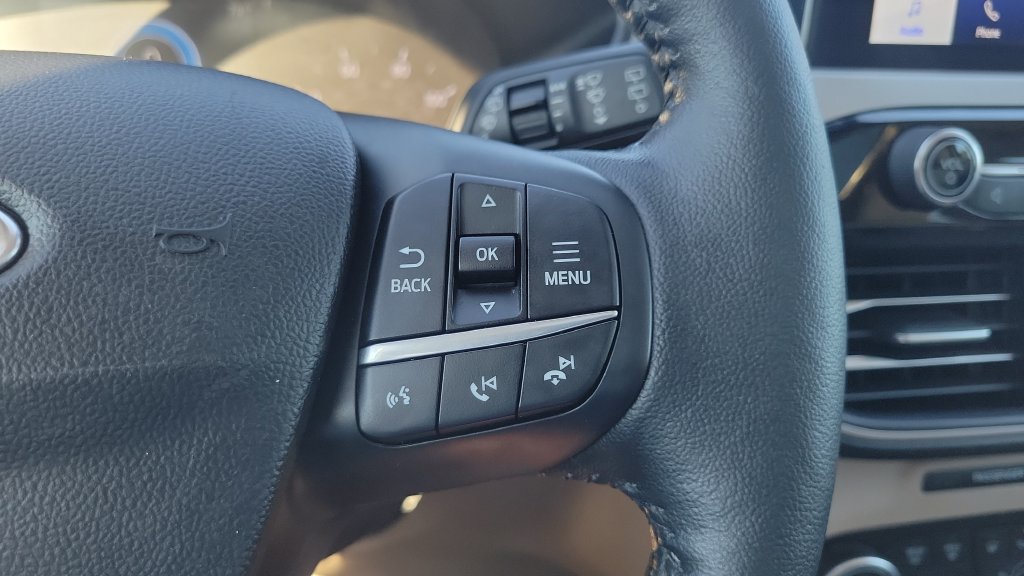 Used 2020 Ford Escape SEL FWD image 21