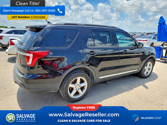 Used 2019 Ford Explorer XLT w/ Equipment Group 202A FWD image 4