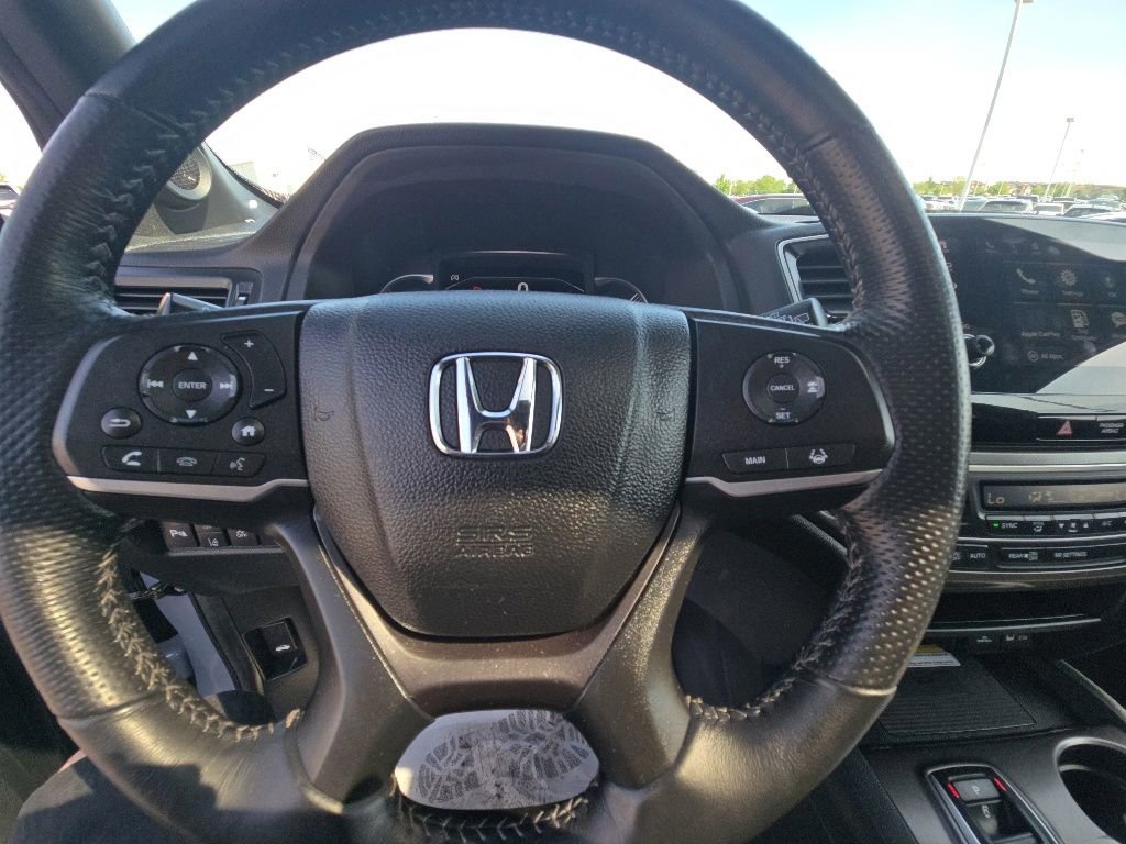 Used 2023 Honda Passport EX-L image 16