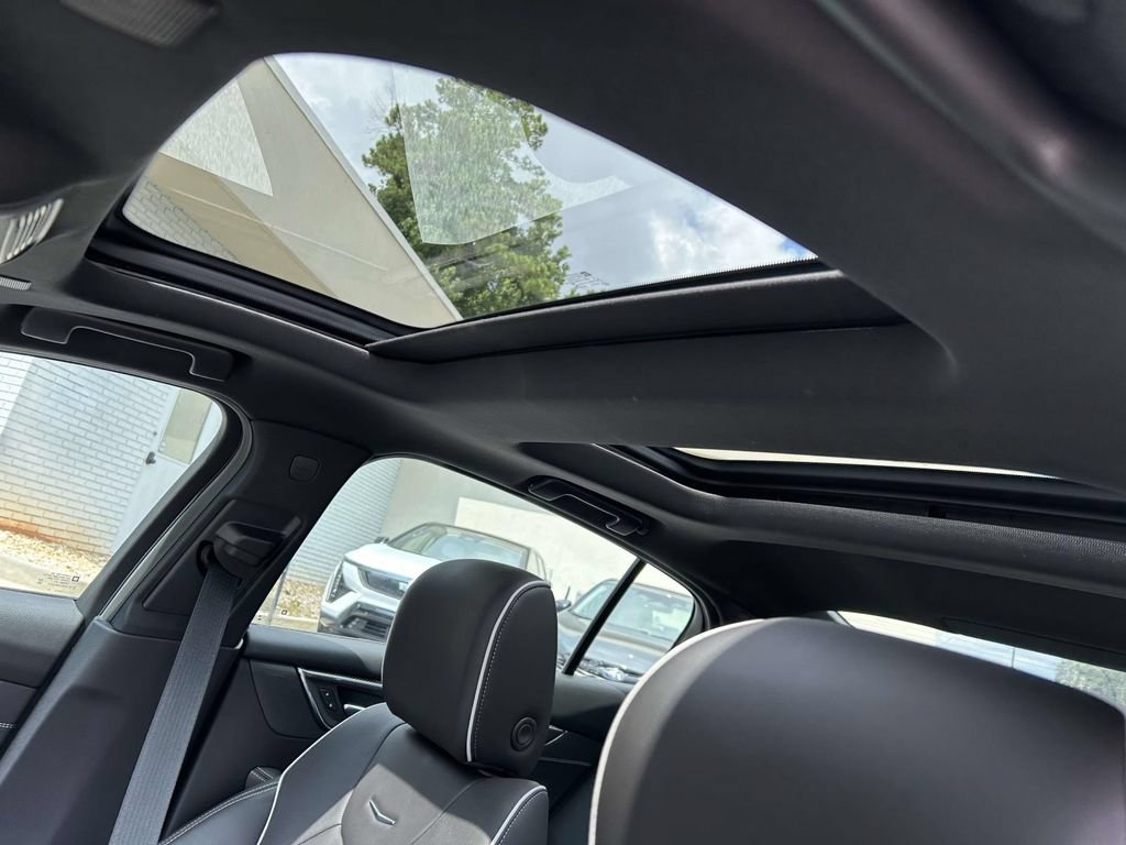 Certified 2022 Cadillac CT5 V Blackwing w/ Parking Package RWD image 18