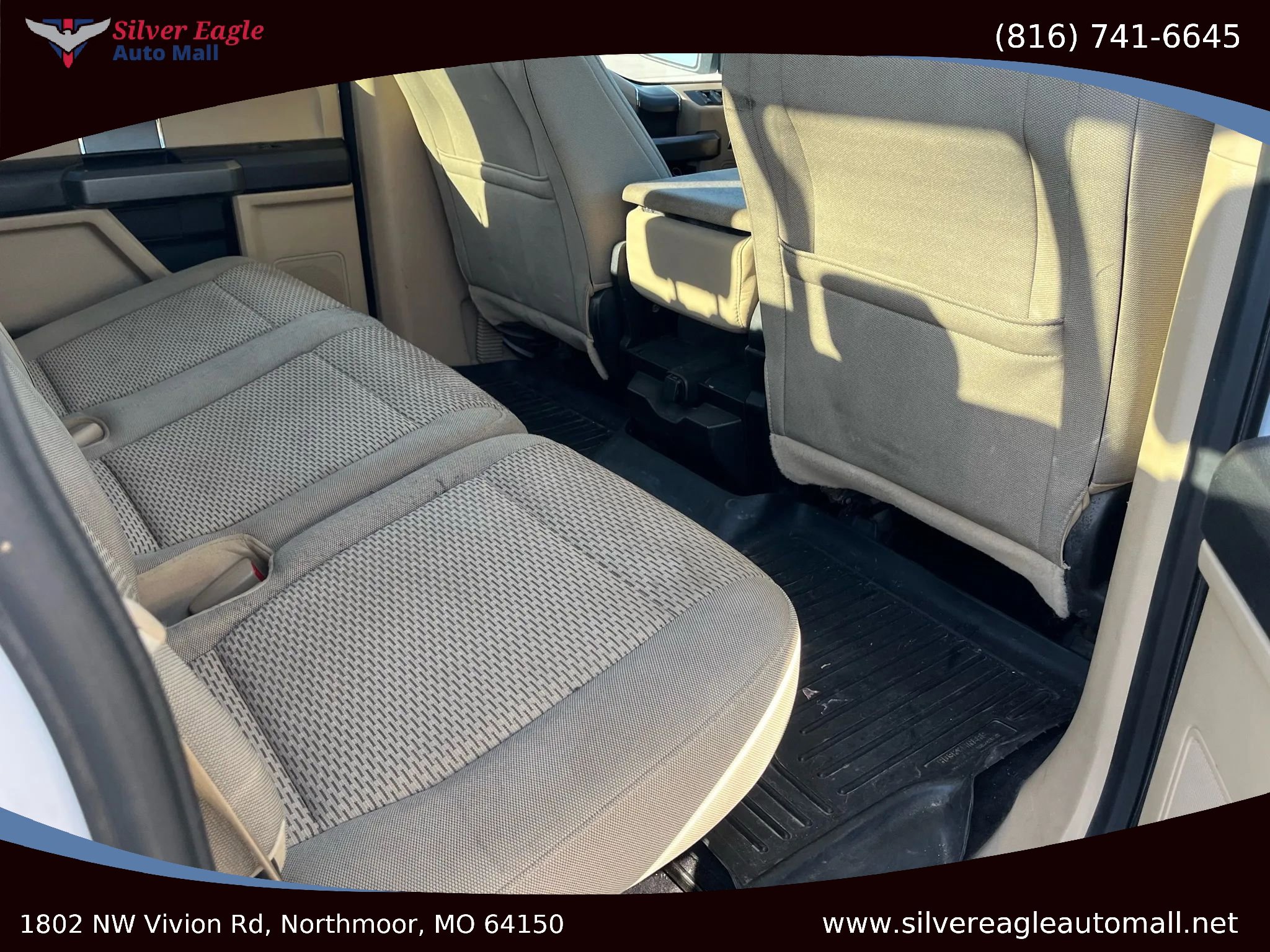 Used 2017 Ford F150 XLT w/ Equipment Group 302A Luxury image 5