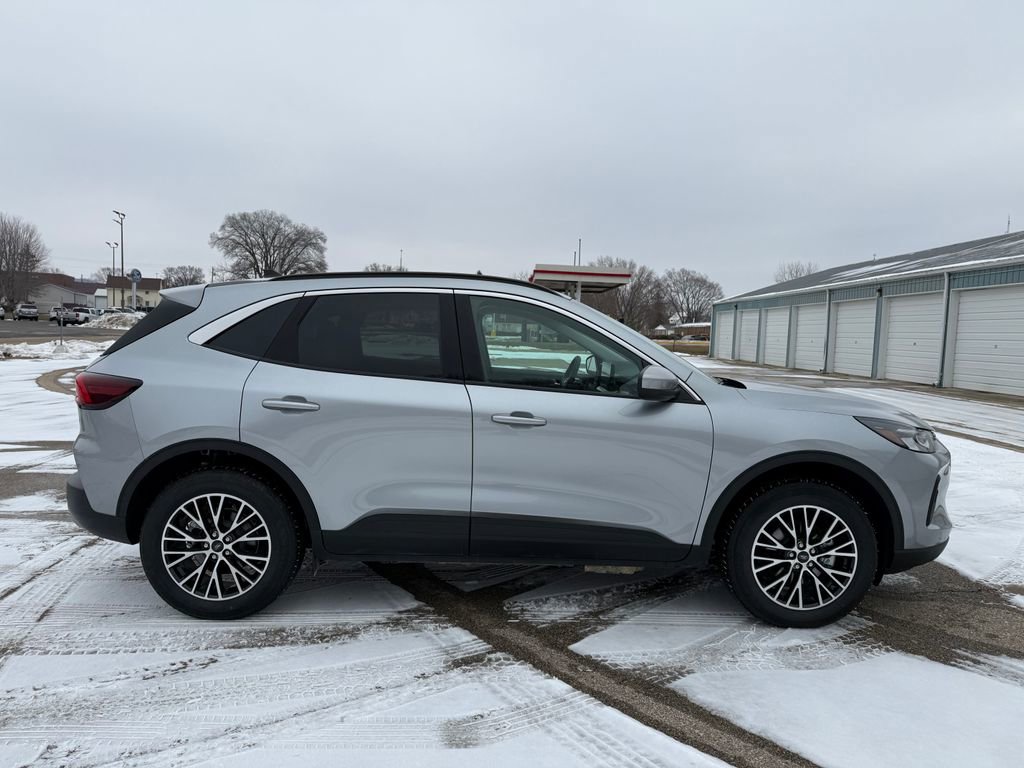 Used 2024 Ford Escape SE FWD image 5