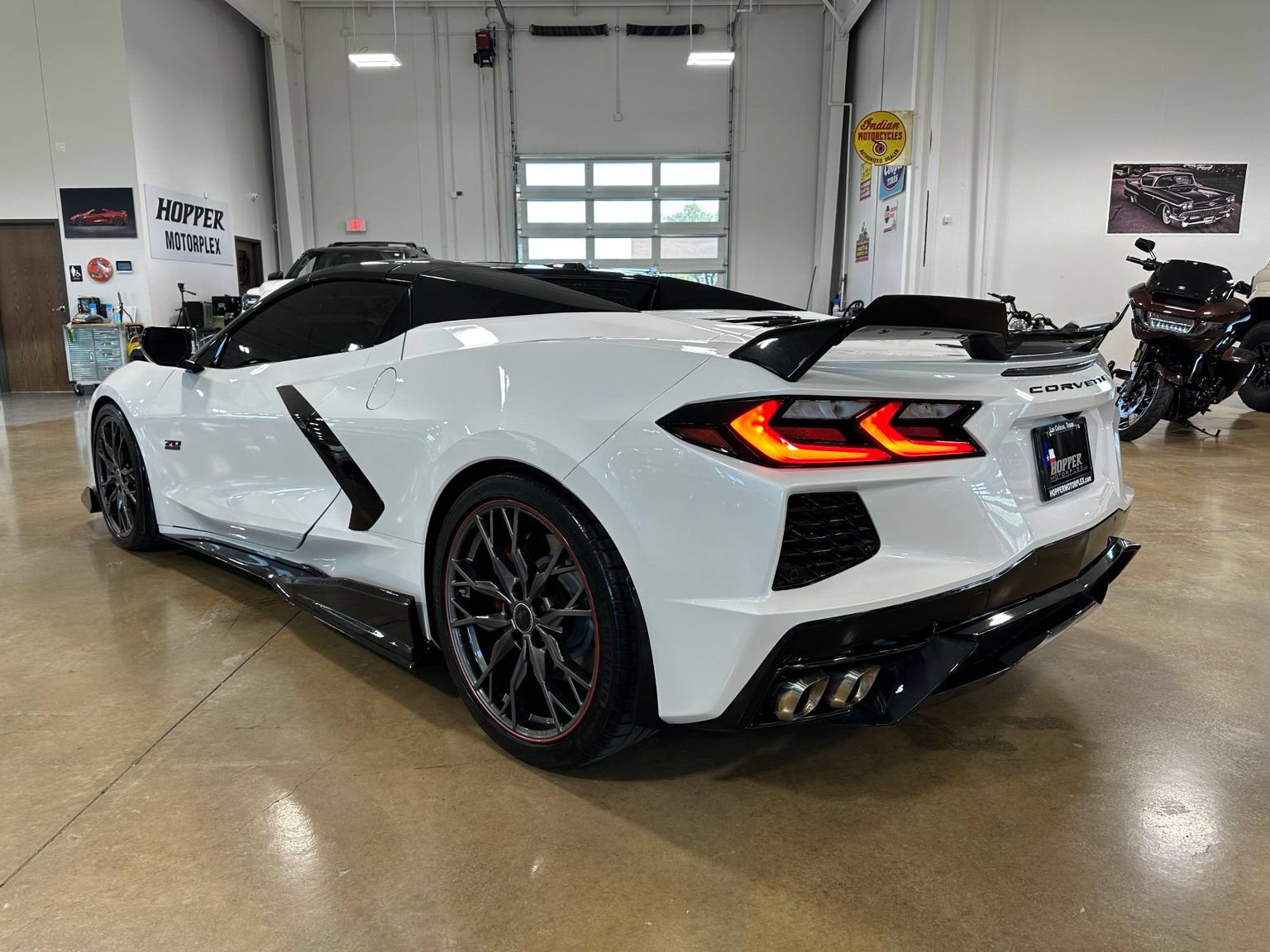 Used 2023 Chevrolet Corvette Stingray Premium Conv w/ Z51 Performance Package RWD image 10