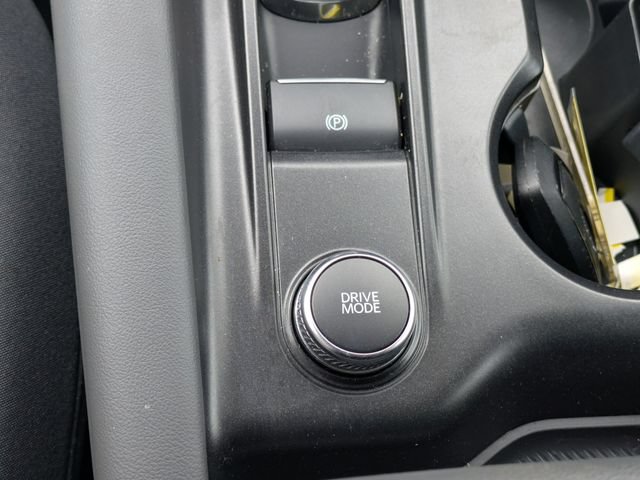 Used 2025 Ford Explorer Active RWD image 28