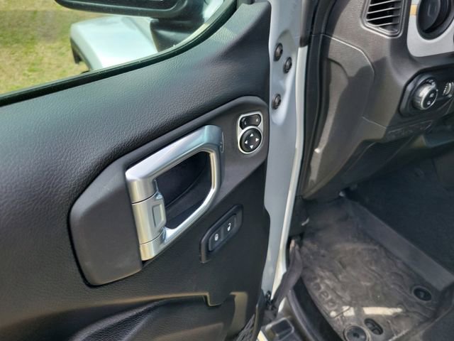 Used 2024 Jeep Gladiator Sport image 8