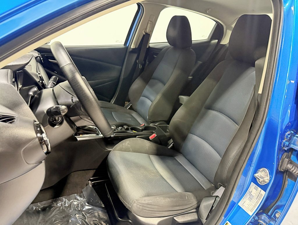 Used 2020 Toyota Yaris LE image 20