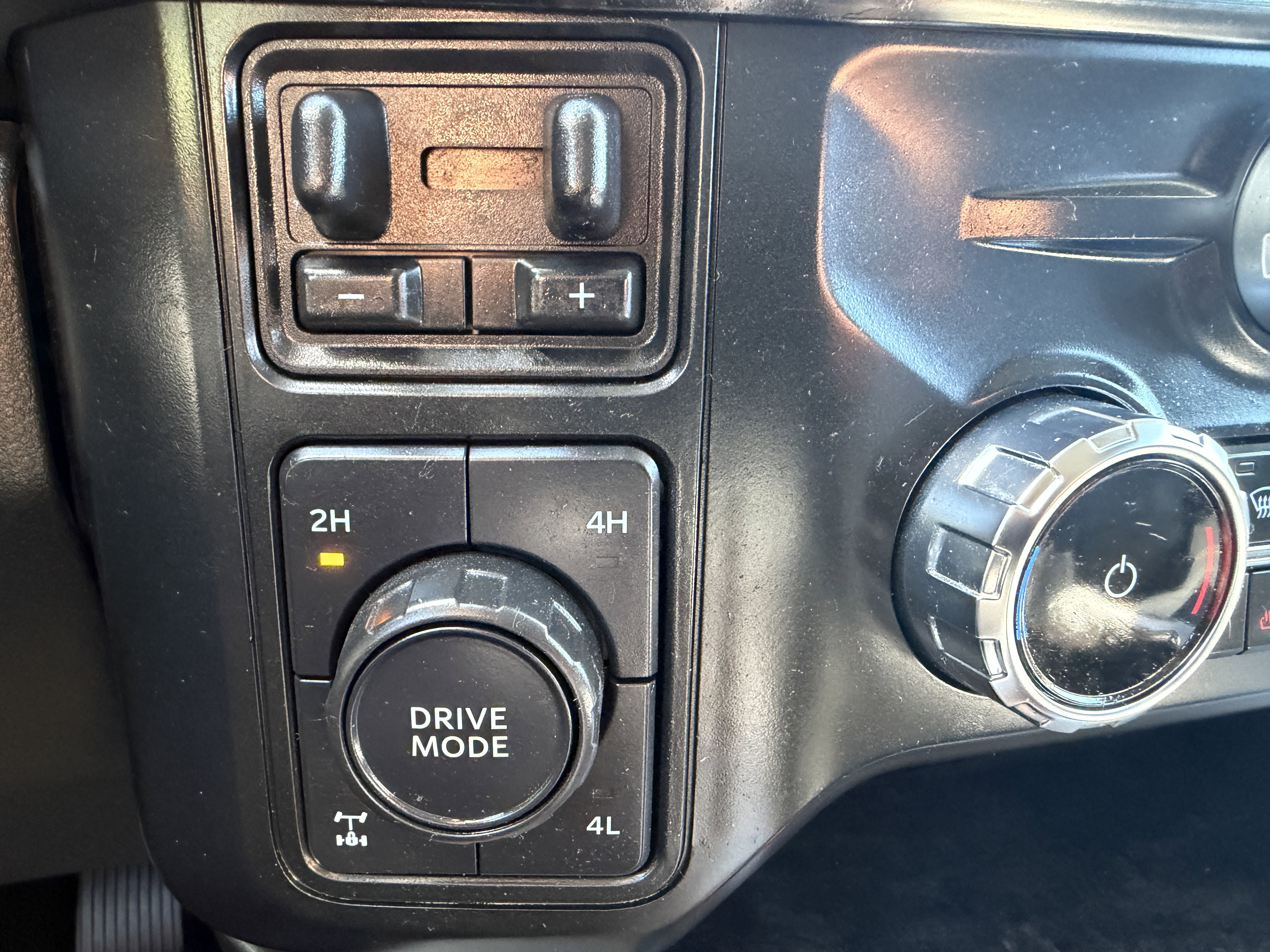 Used 2023 Ford F250 Lariat w/ Chrome Package AWD/4WD image 18