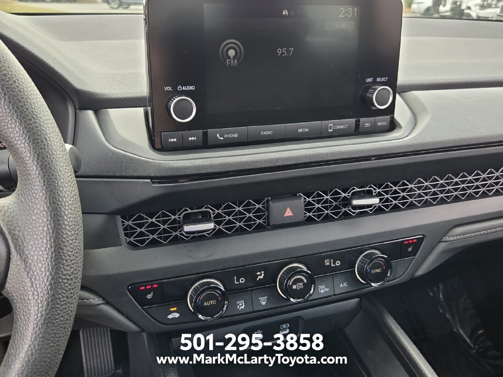 Used 2025 Honda Accord SE image 18