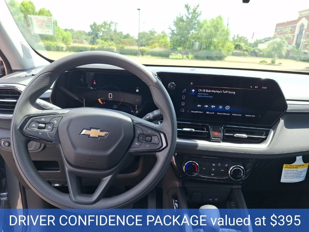 New 2026 Chevrolet TrailBlazer LT w/ Driver Confidence Package image 2