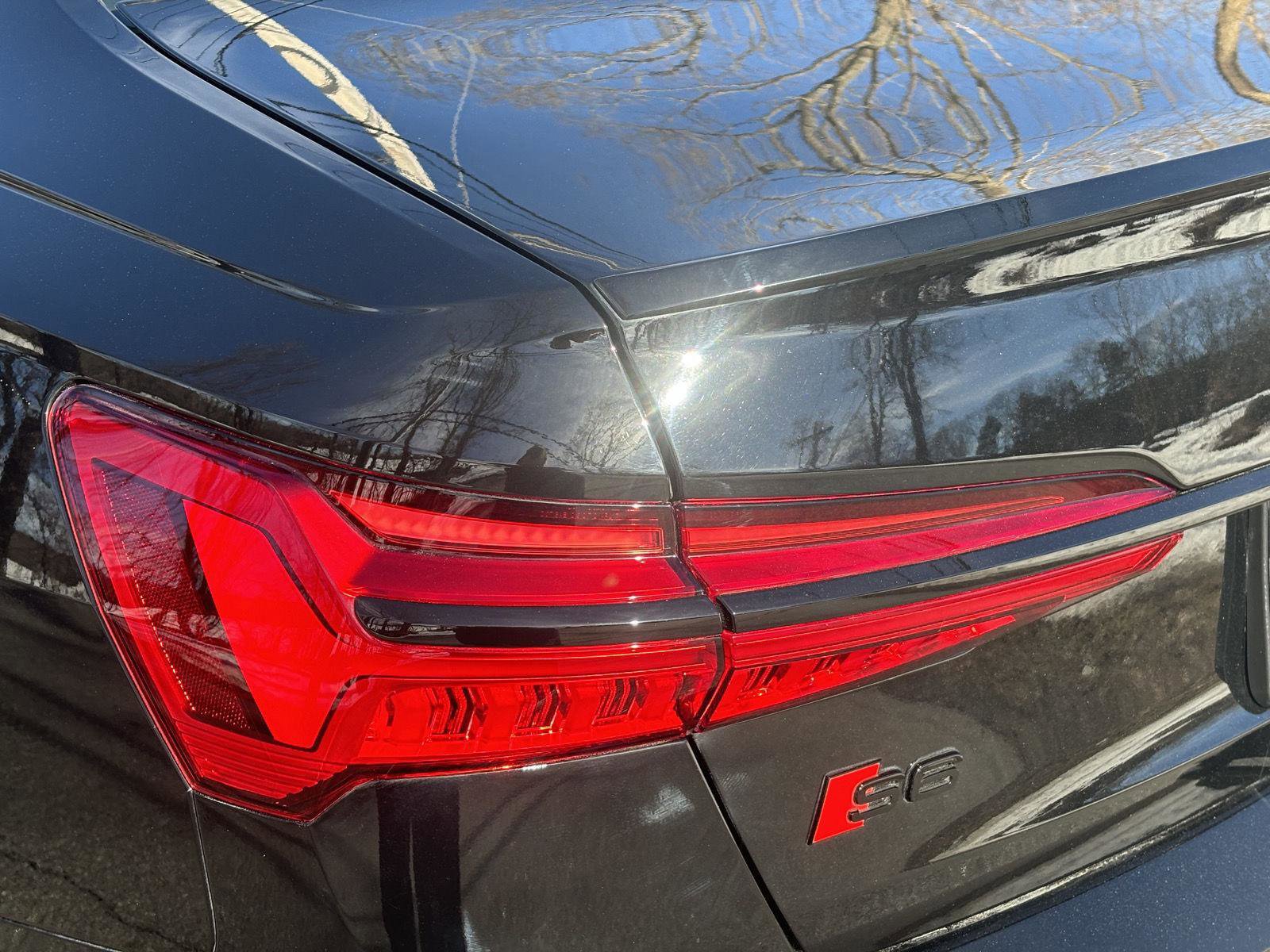 Used 2022 Audi S6 Premium Plus image 22