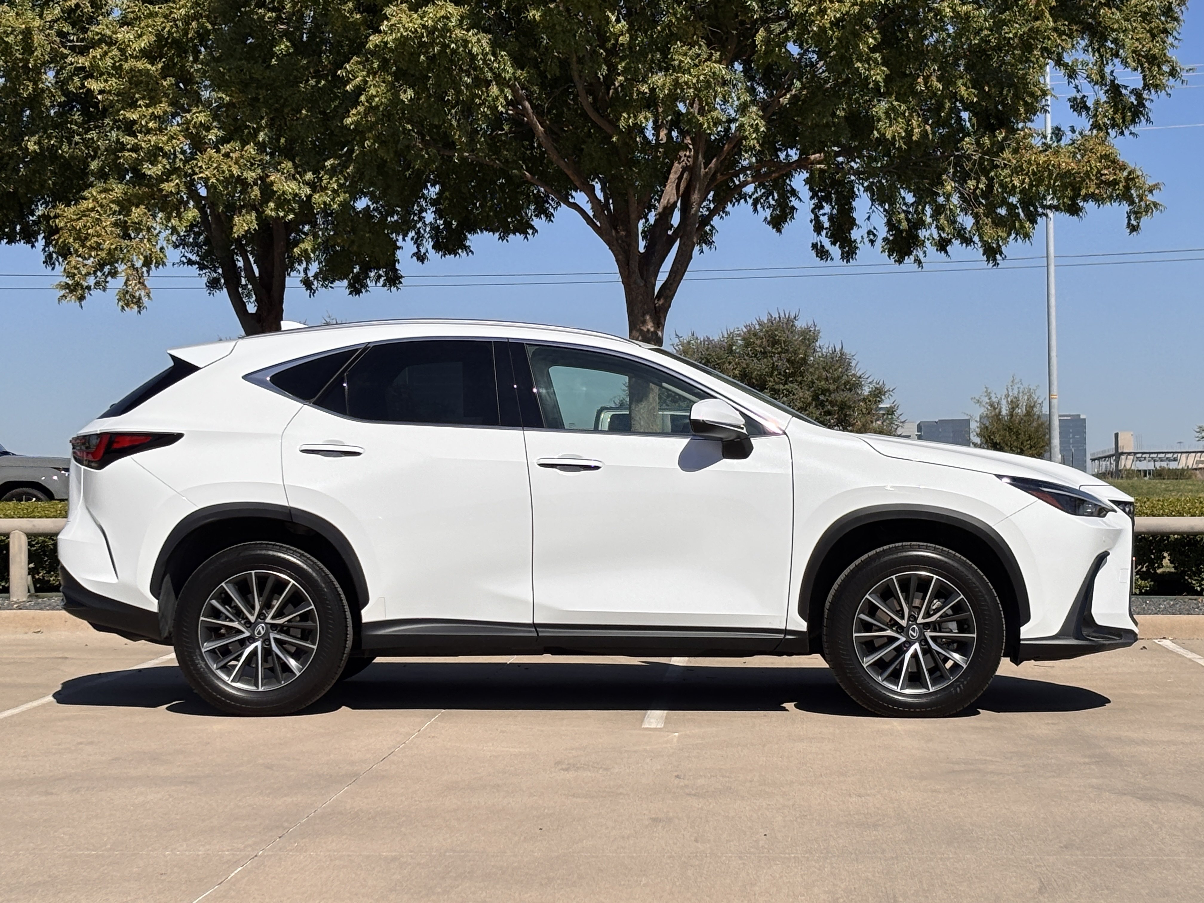 Used 2026 Lexus NX 350 AWD w/ Premium Package image 6