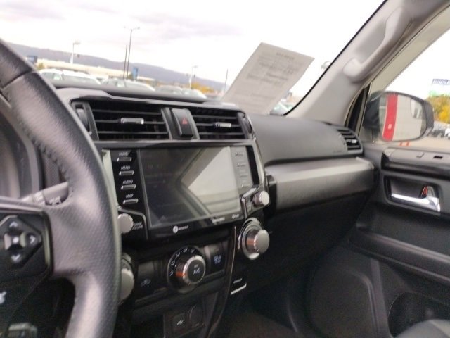 Used 2021 Toyota 4Runner TRD Off-Road Premium image 17