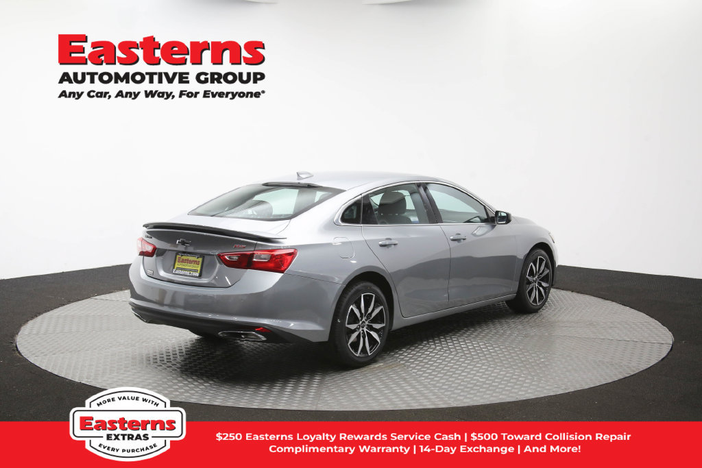 Used 2024 Chevrolet Malibu RS FWD image 40
