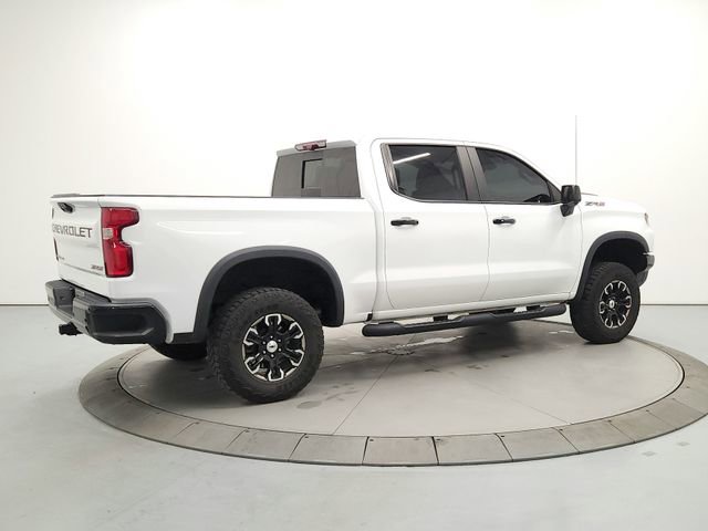Used 2023 Chevrolet Silverado 1500 ZR2 w/ Technology Package AWD/4WD image 7