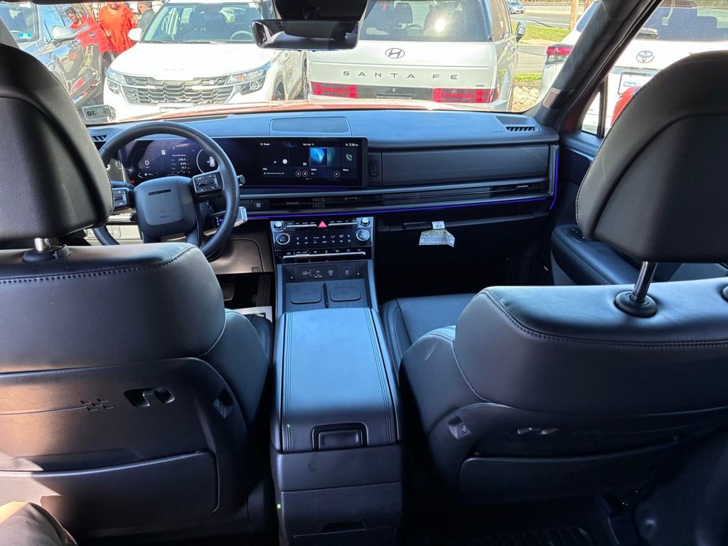 Used 2024 Hyundai Santa Fe Calligraphy AWD/4WD image 16