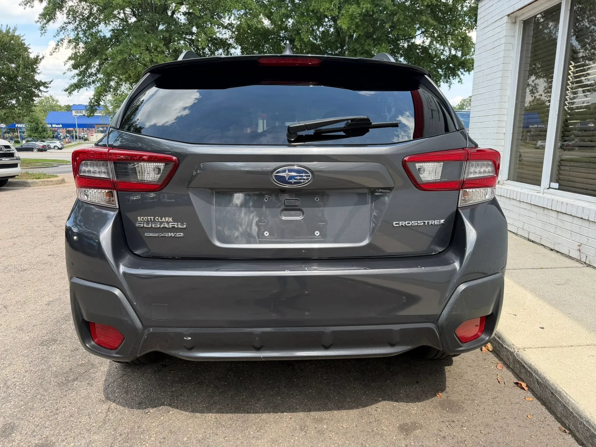 Used 2021 Subaru Crosstrek 2.0i Premium w/ Moonroof Package AWD/4WD image 6