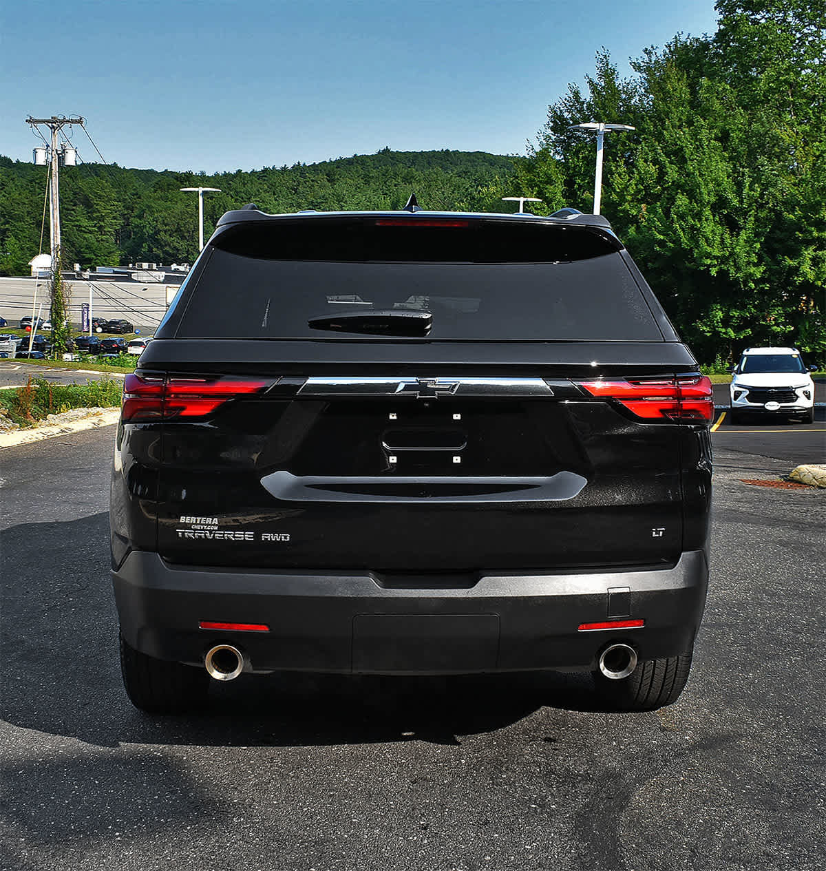 Used 2023 Chevrolet Traverse LT AWD/4WD image 7