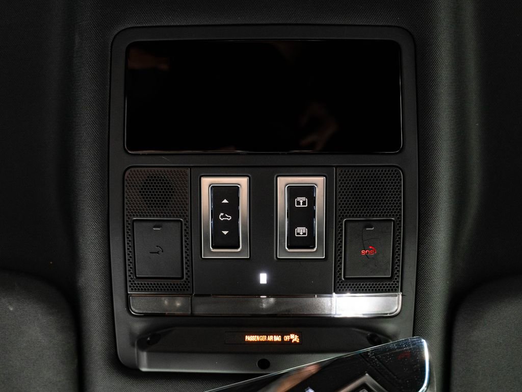 Used 2024 Land Rover Defender 130 S AWD/4WD image 40