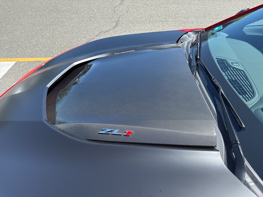 Used 2021 Chevrolet Camaro ZL1 RWD image 14