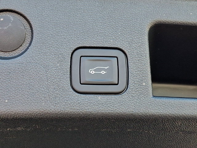 Used 2025 Chevrolet Equinox ACTIV FWD image 29