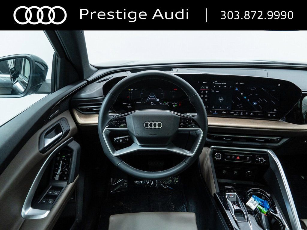 Used 2025 Audi Q5 Premium Plus w/ Premium Plus AWD/4WD image 15
