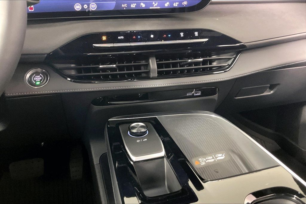 New 2027 Buick Enclave Sport Touring w/ Super Cruise Package AWD/4WD image 7