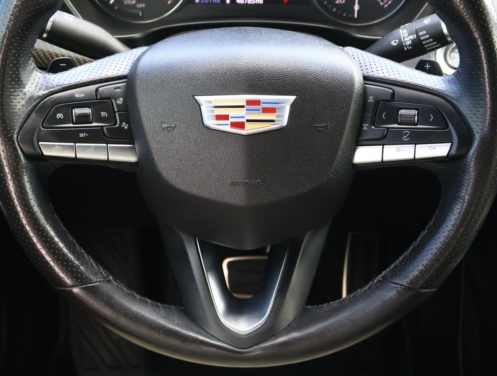 Used 2022 Cadillac XT4 Sport FWD image 14