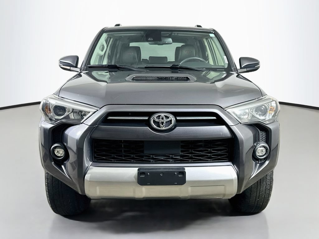 Used 2022 Toyota 4Runner TRD Off-Road Premium AWD/4WD image 2