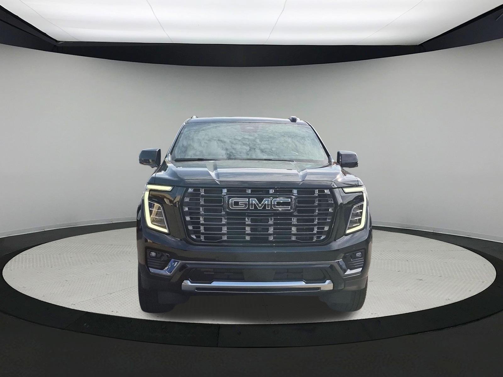 New 2026 GMC Yukon Denali Ultimate w/ LPO, Floor Liner Package AWD/4WD image 8