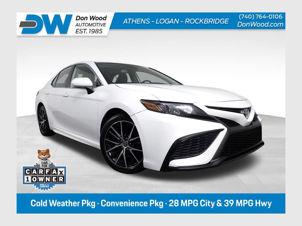 Used 2022 Toyota Camry SE w/ Cold Weather Package
