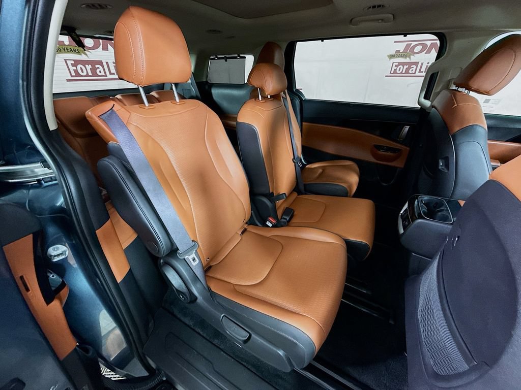 Used 2024 Kia Carnival SX Prestige FWD image 34