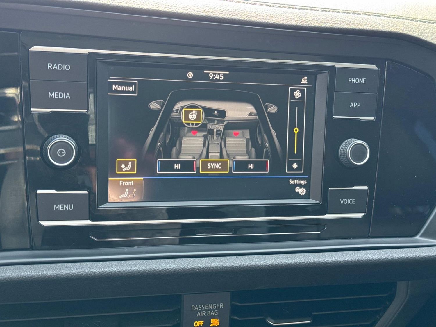 Used 2020 Volkswagen Jetta SE w/ SE Cold Weather Package image 35