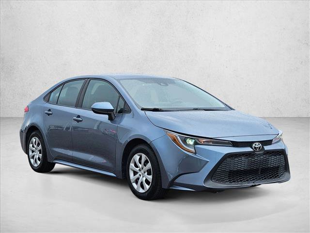 Used 2022 Toyota Corolla LE image 3