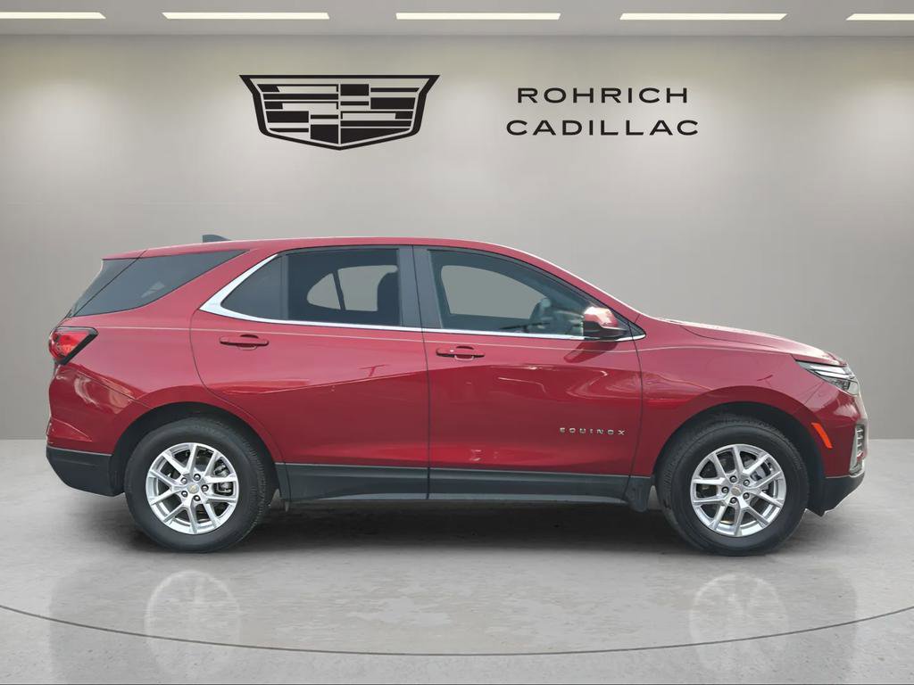 Used 2024 Chevrolet Equinox LT image 4